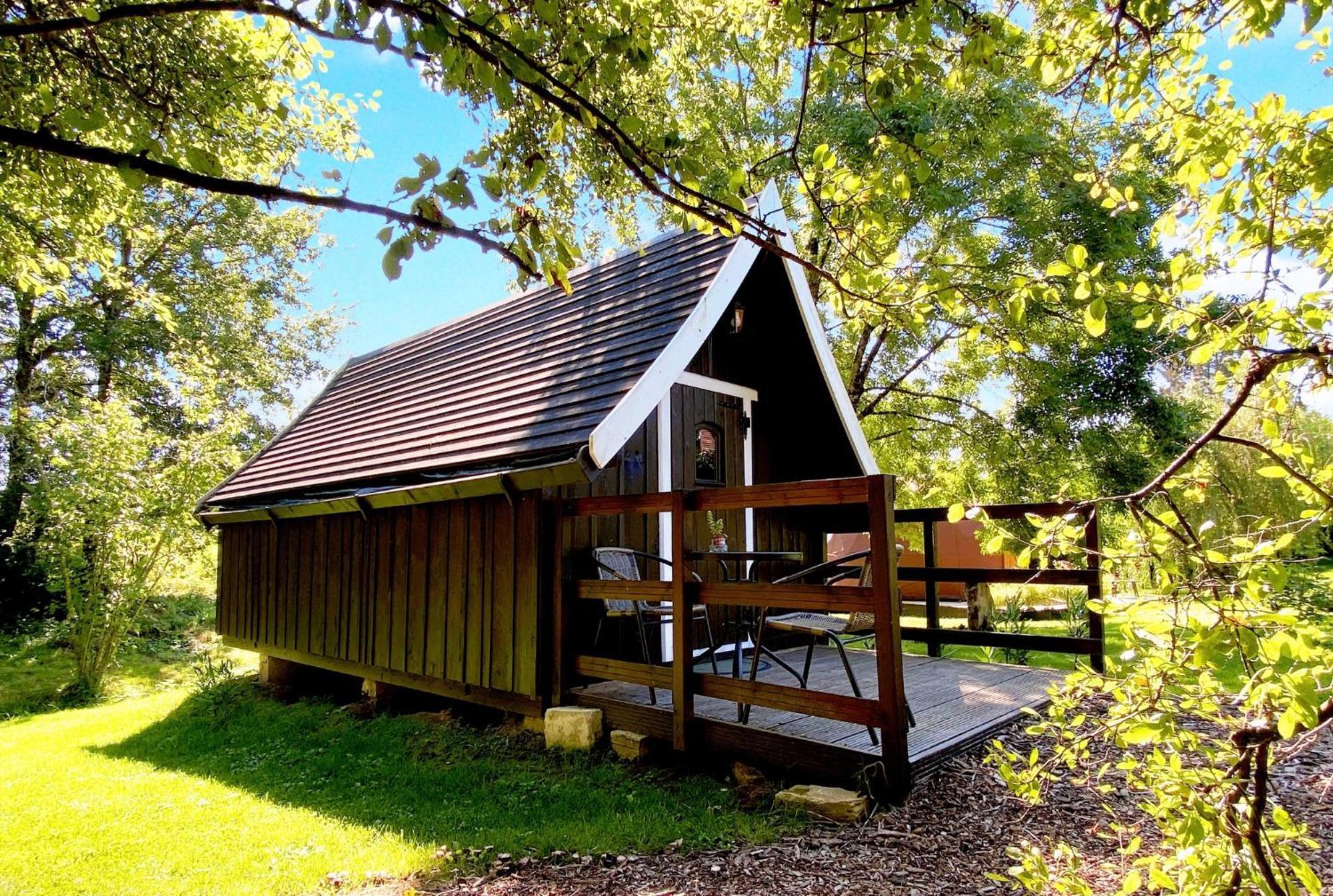 Little Wood Lodges Insolites Bailly-aux-Forges Exterior photo